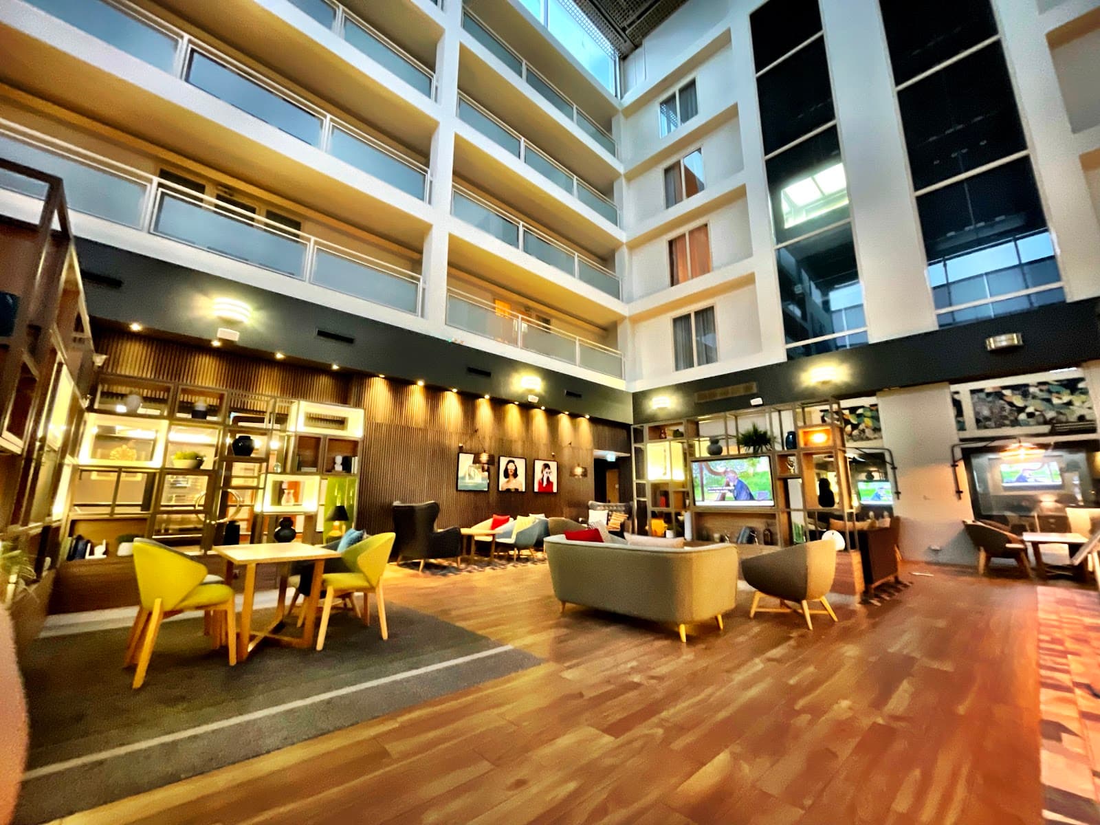 Holiday Inn Milton Keynes