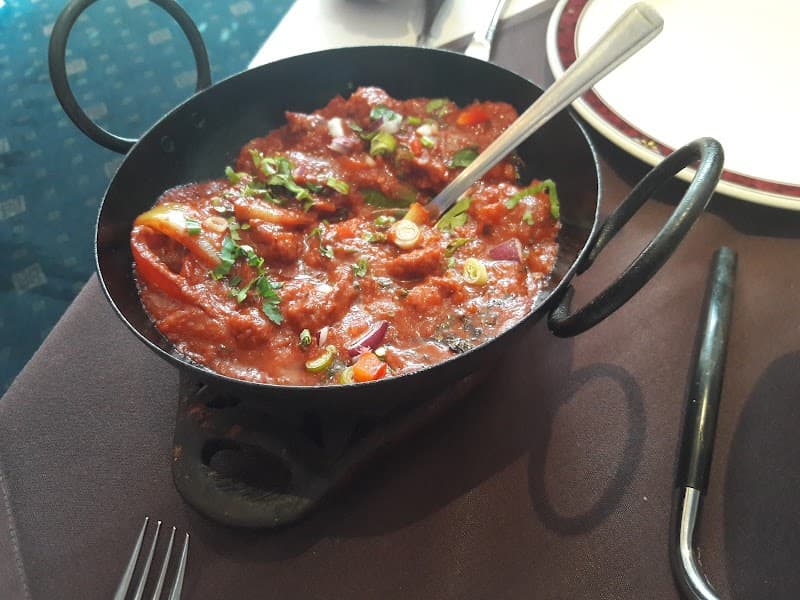 Raj Douth Tandoori Cuisine