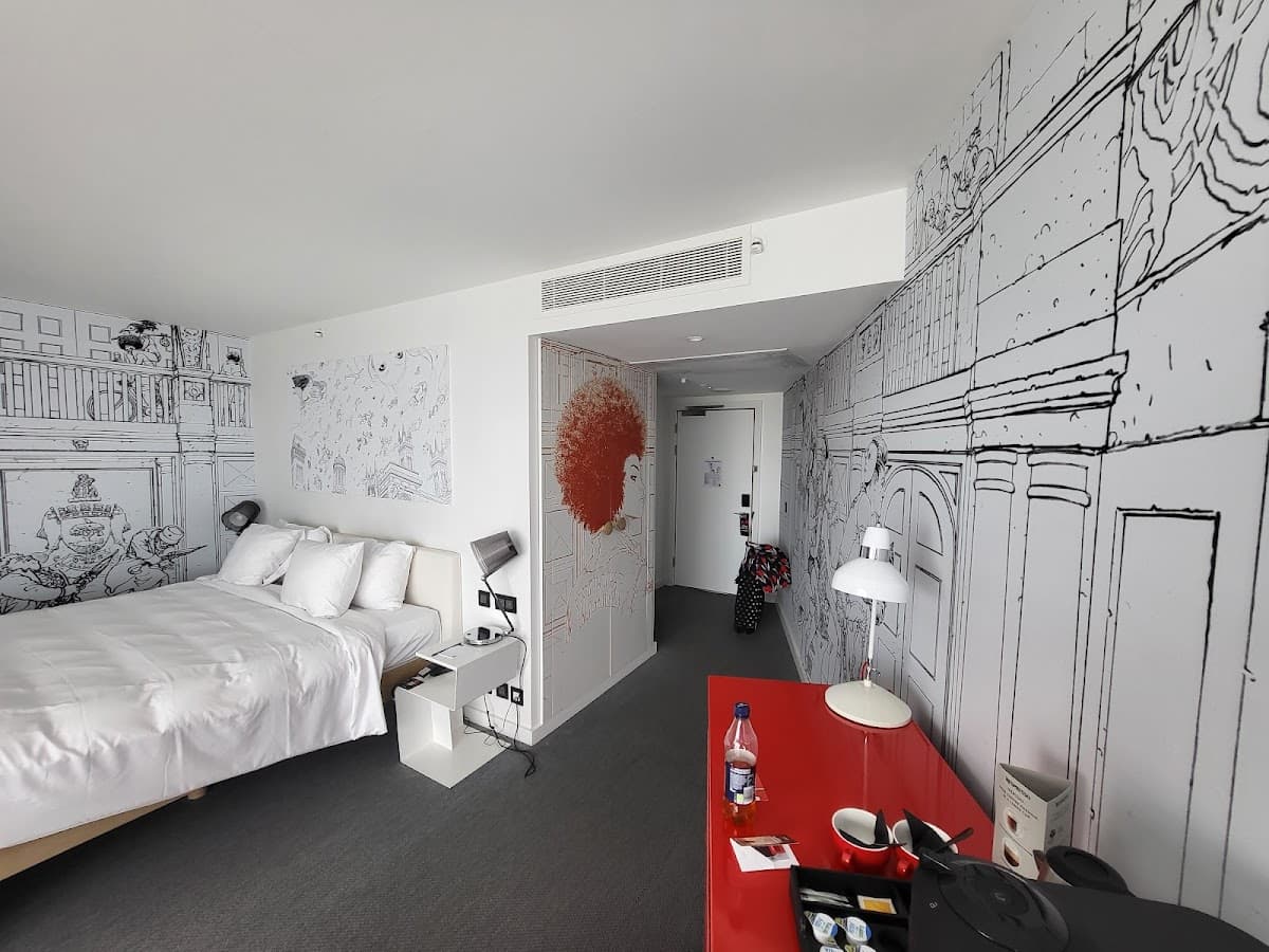 Radisson RED Glasgow