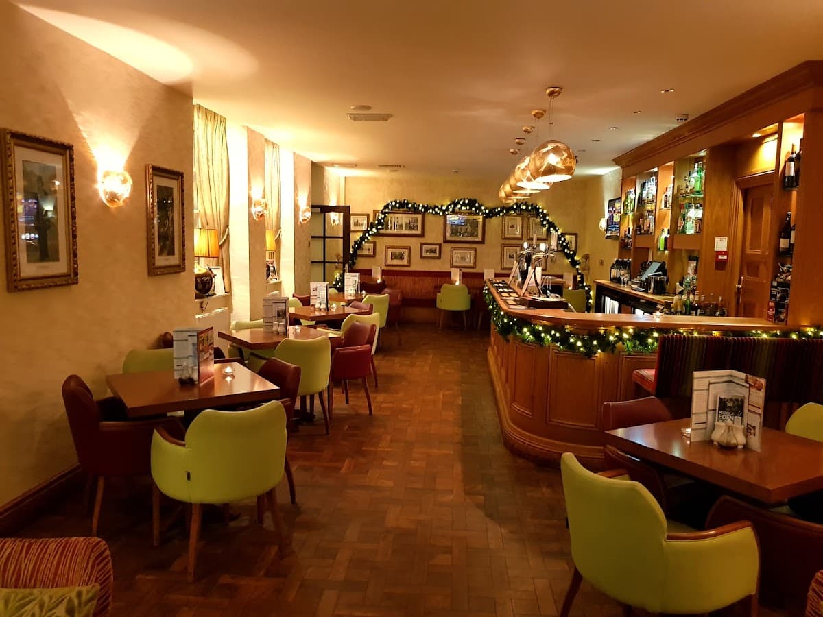 Dappers Bar