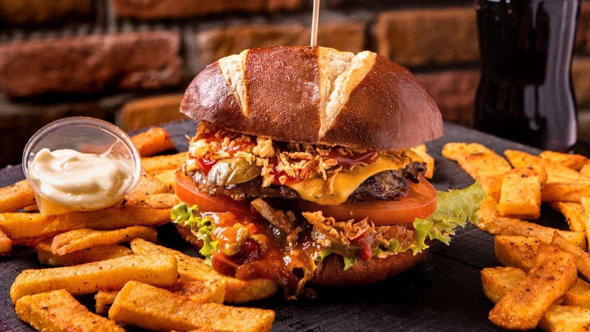 Ohannes Burger Mansfield