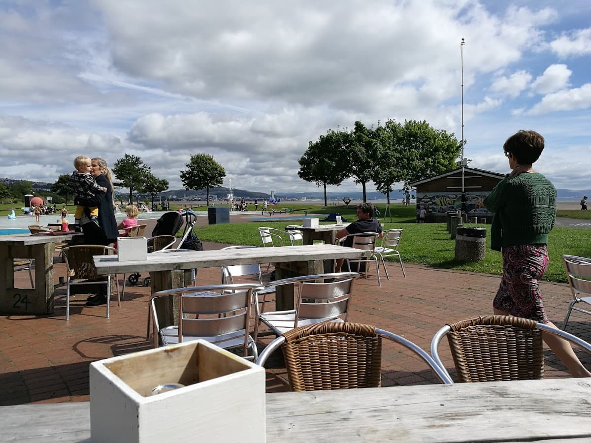 Junction Cafe
