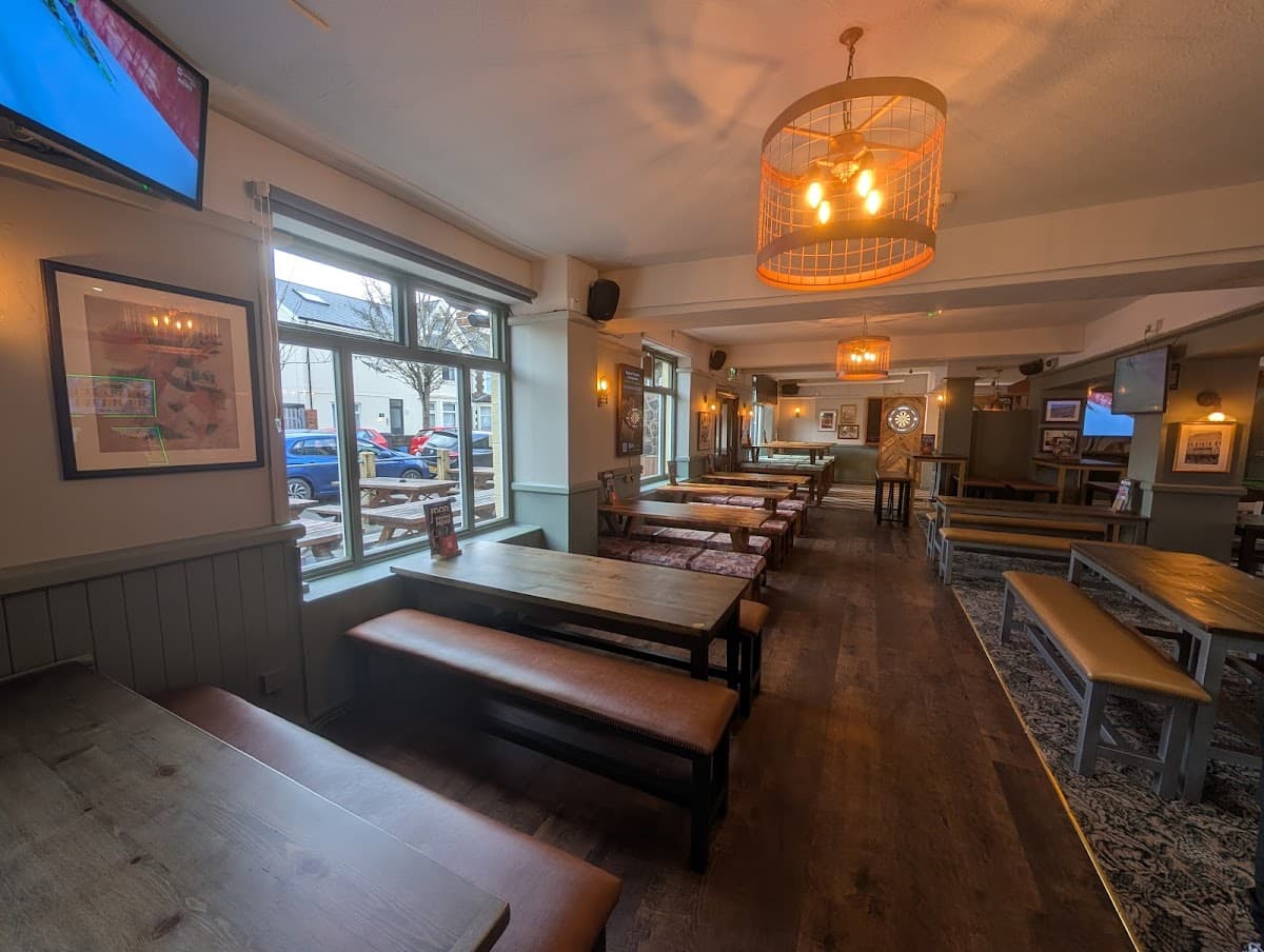 Mackintosh Hotel