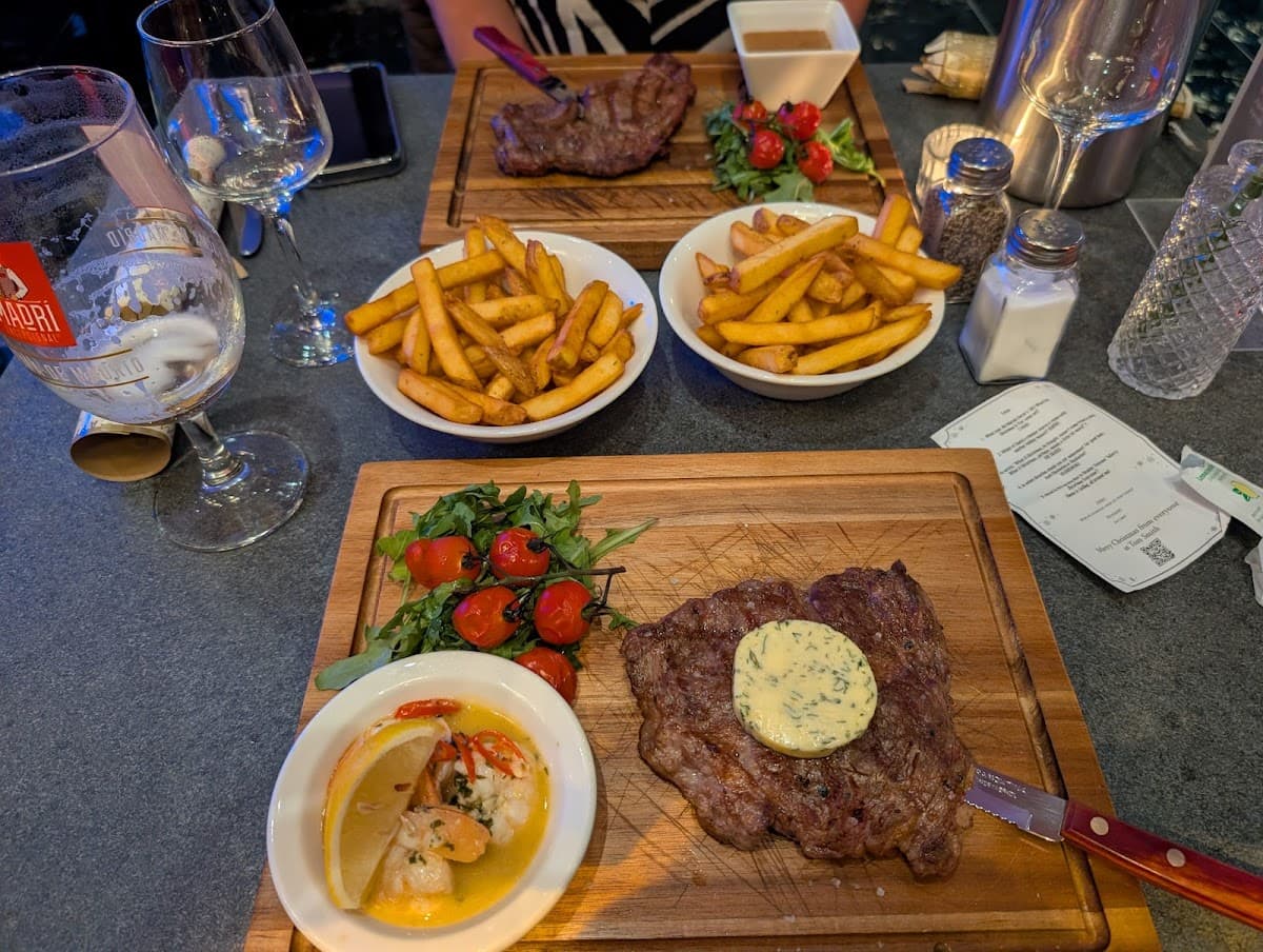 Eagle Grill & Bar