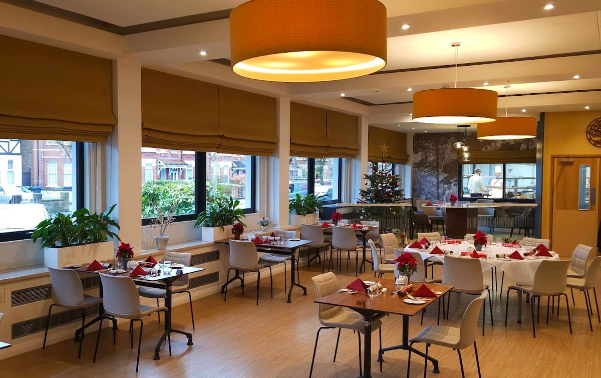 Pillars Restaurant