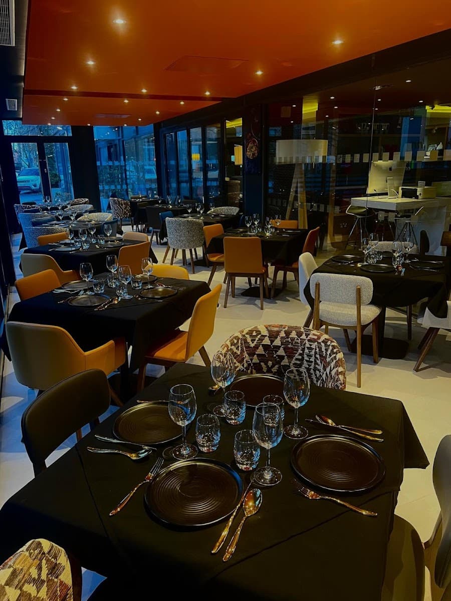 Godfather & Co. Vivek House - Indian Bar & Kitchen