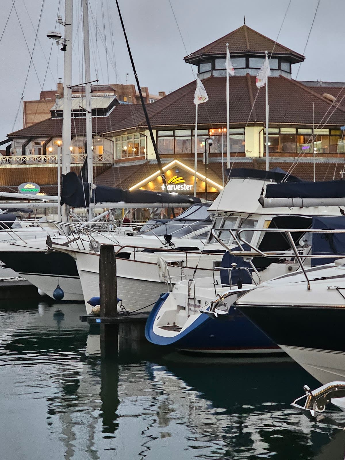 Harvester Port Solent Portsmouth