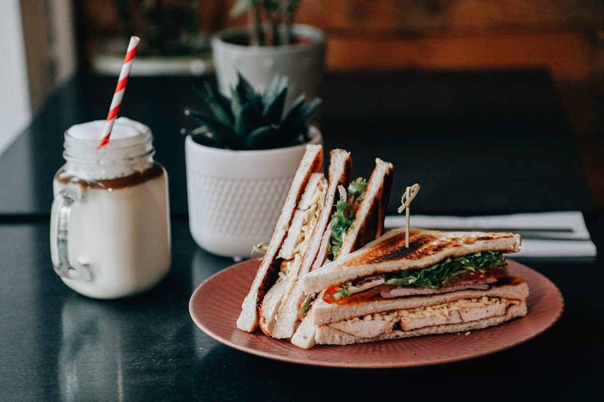 Cafe Two Ten