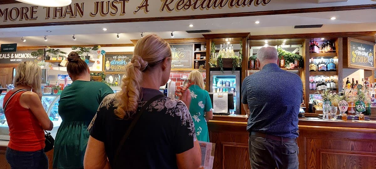 Primrose Farm - Dining & Carvery