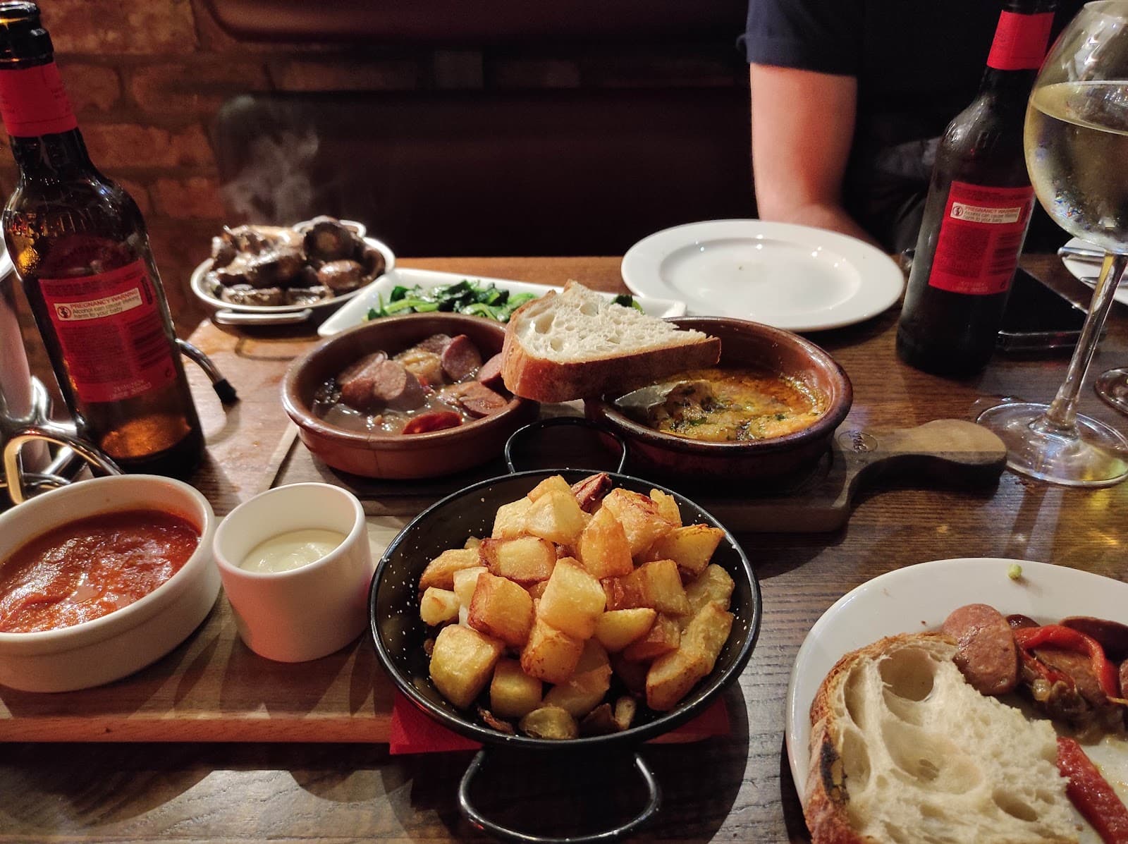 Las Ramblas Wine & Tapas