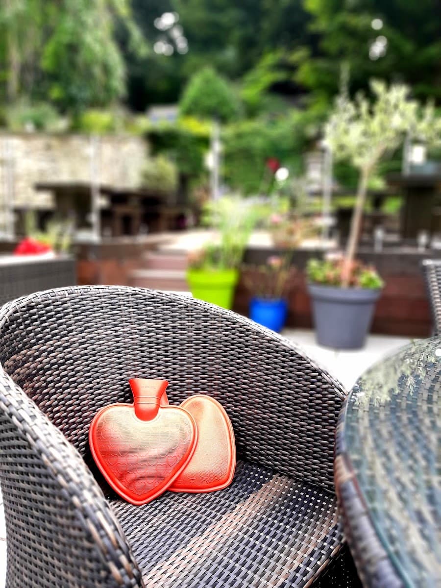 24 Royal Terrace Bar