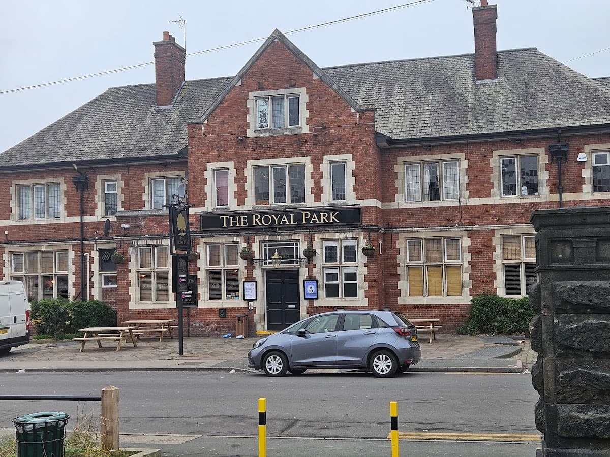 Royal Park Pub & Cellars