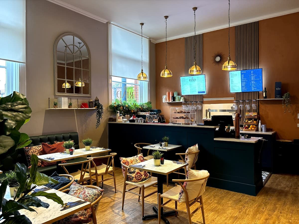 Riad Brunch Café