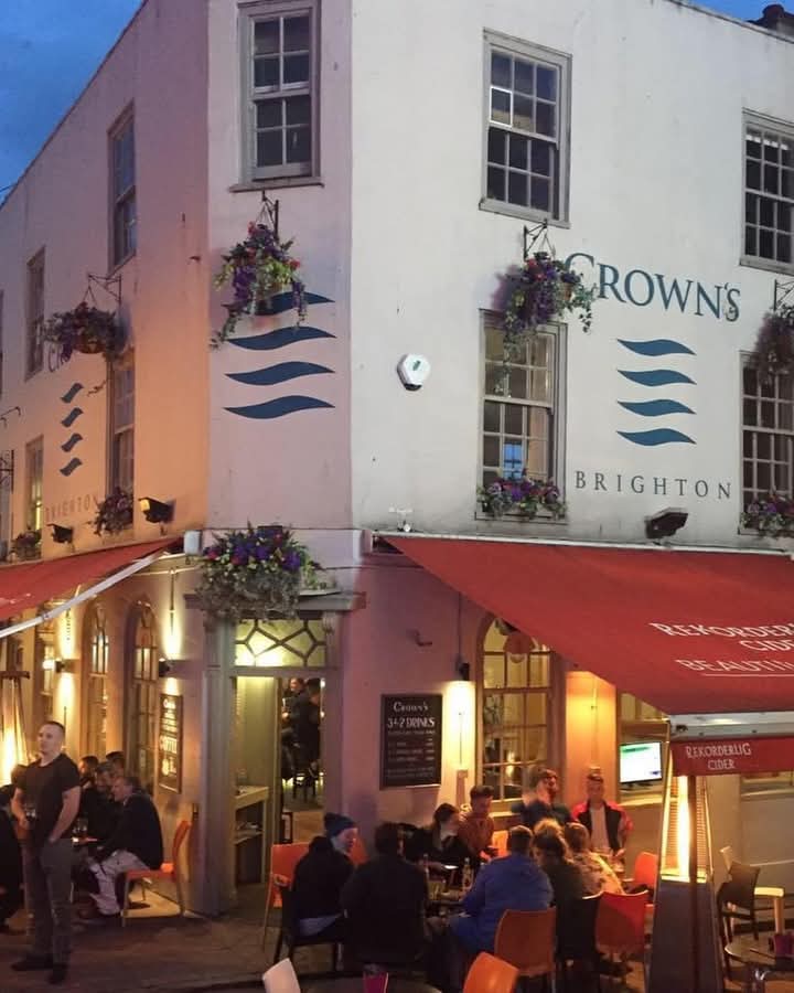 Crowns Brighton