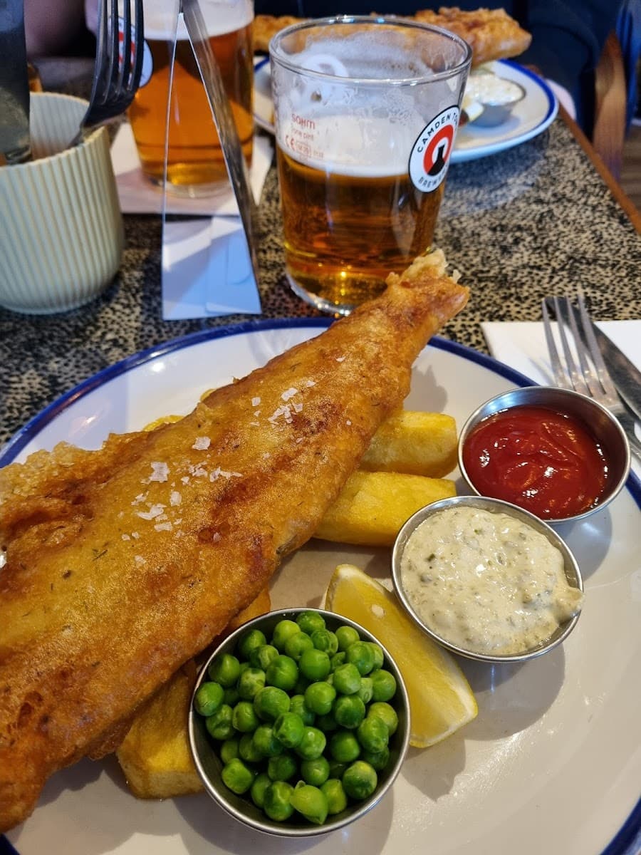 Greenwich Tavern