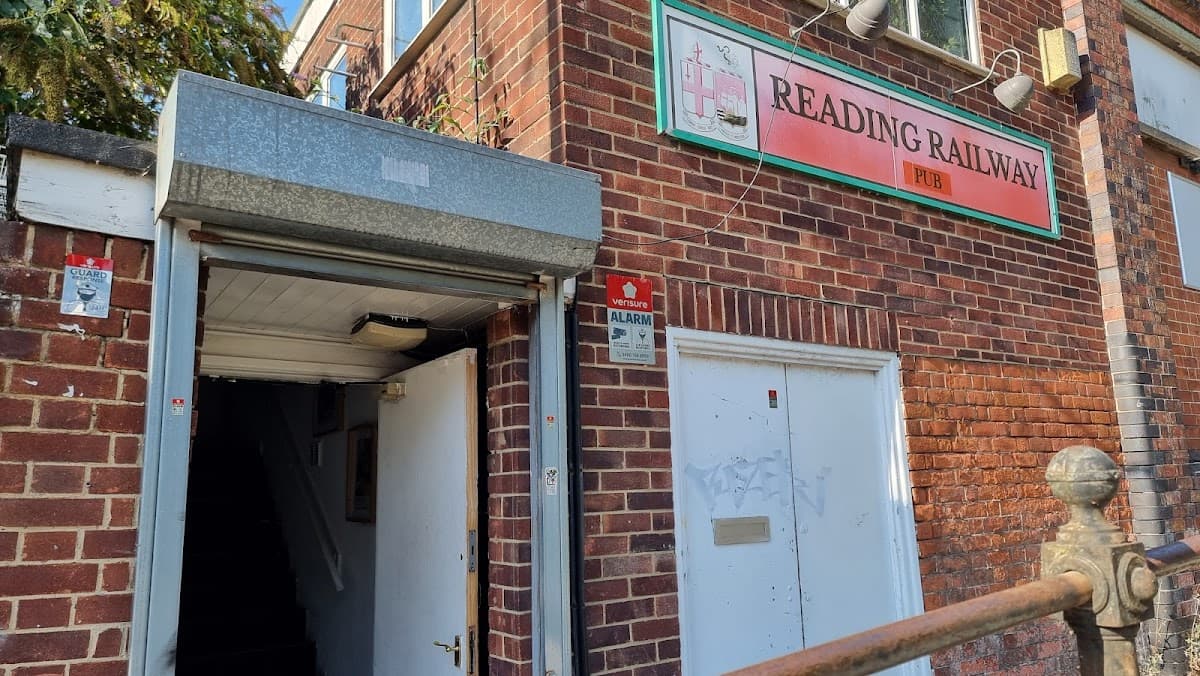 Reading Railway Pub