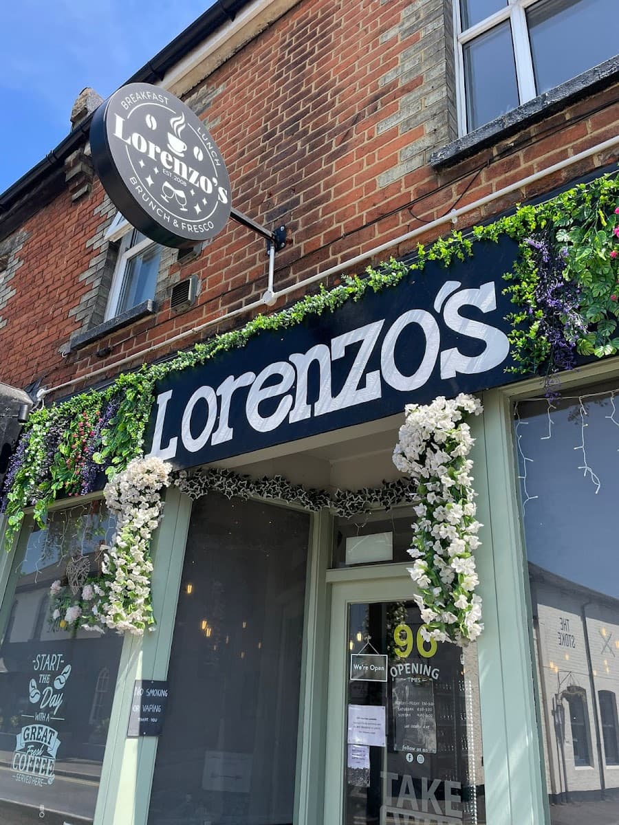 Lorenzo's Cafe Restaurant