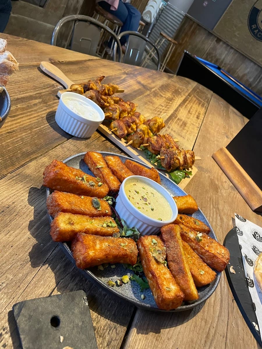 Racks Pool and Sports Bar Grimsby