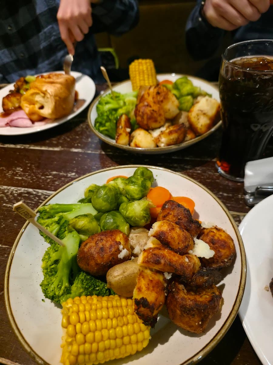Kingsway Farm - Dining & Carvery