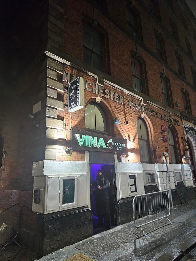 Vina Karaoke Bar