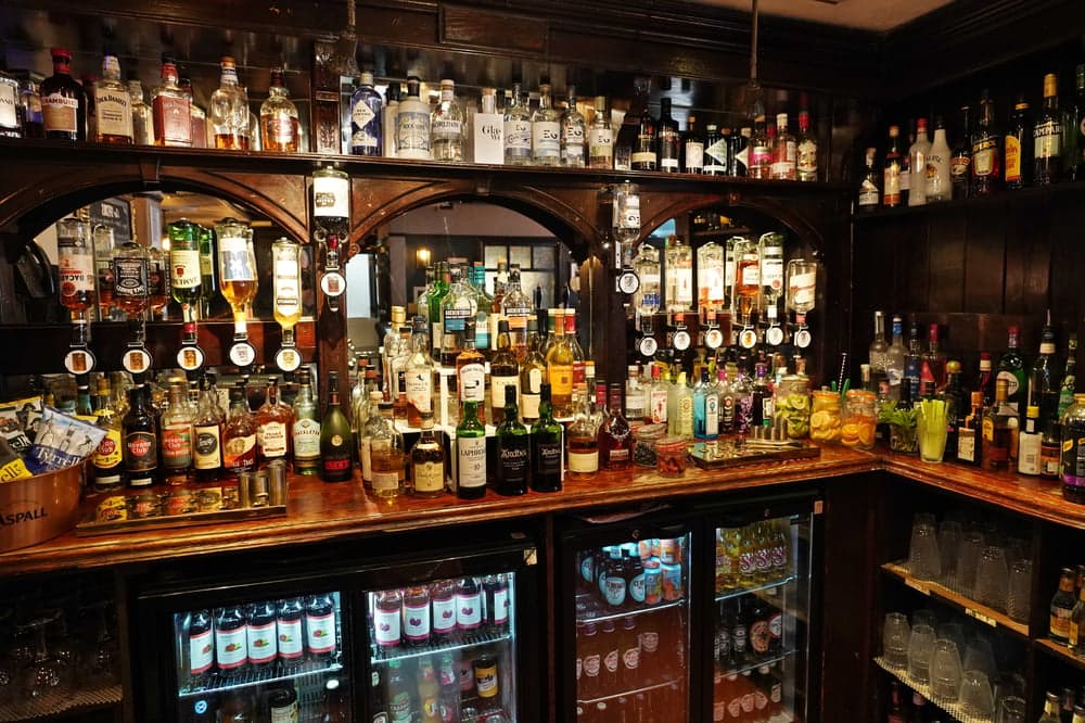 Milnes Bar
