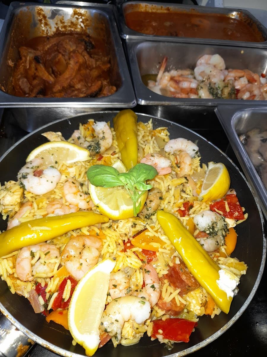 Revoe Bar & Bistro