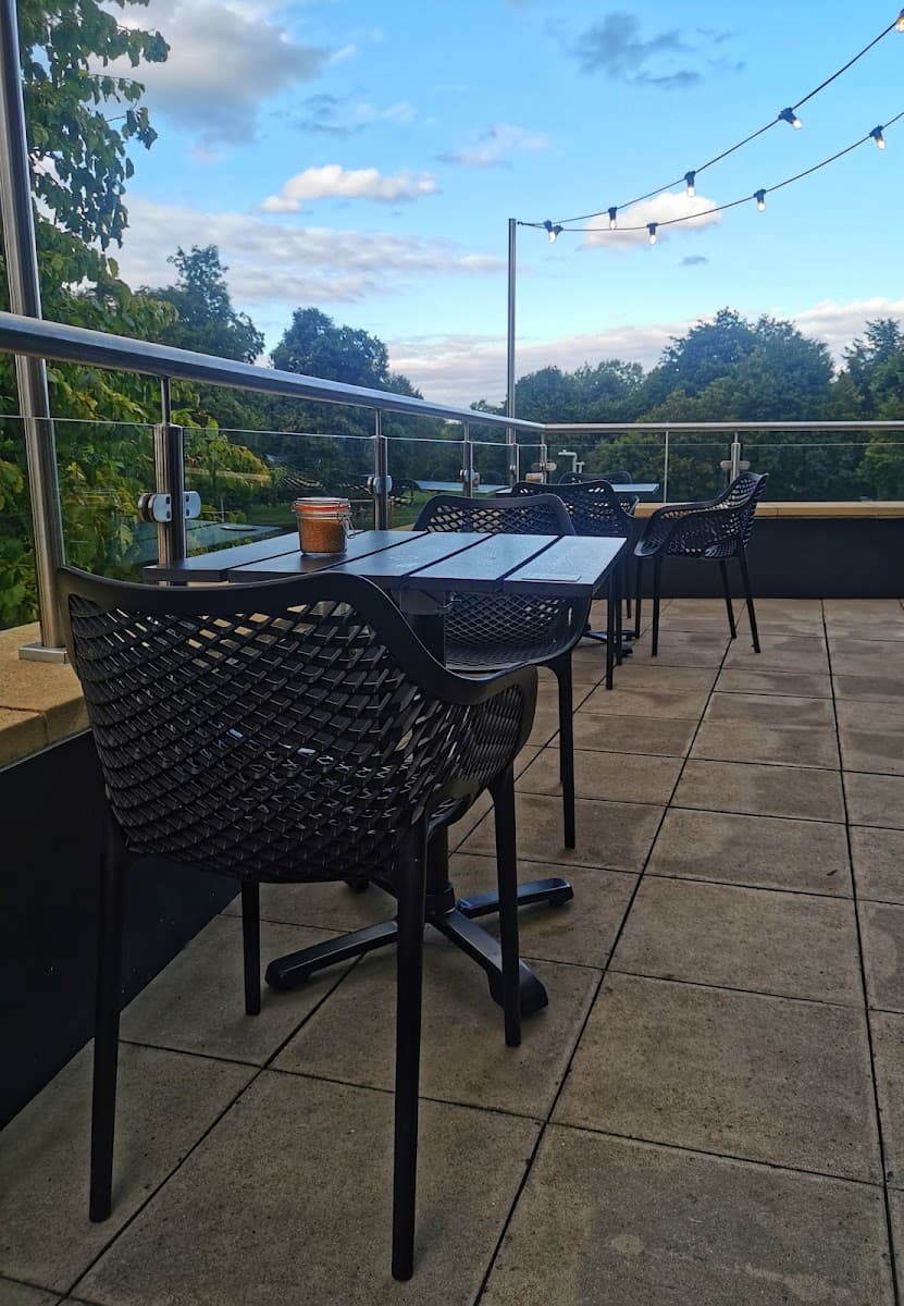 200 Degrees Coffee Shop