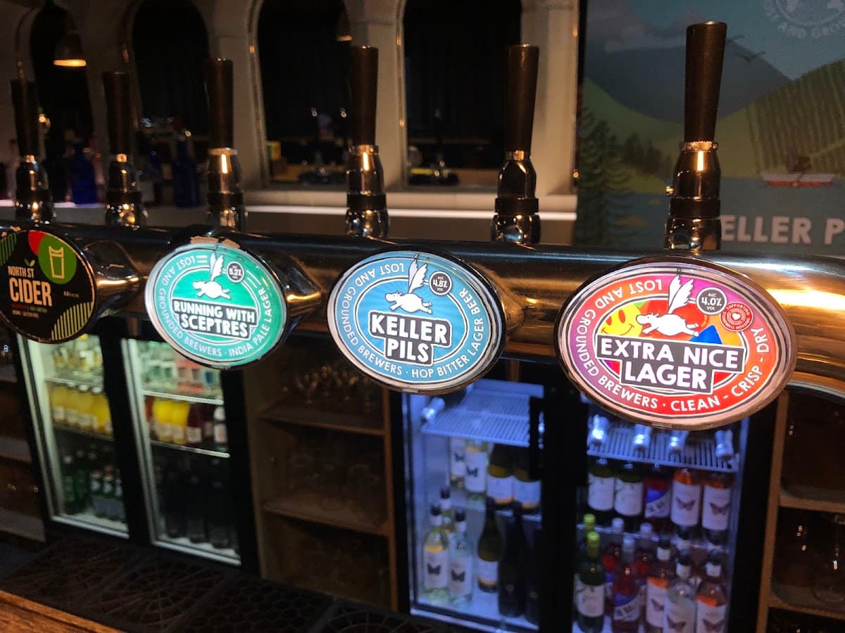 The Thirsty Pine Beer Cafe