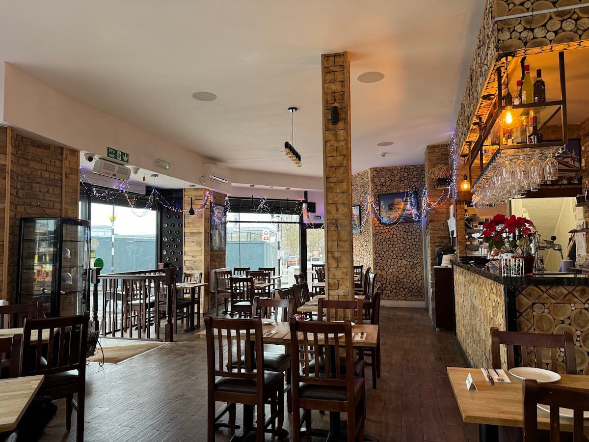 Aroma Italian Restaurant