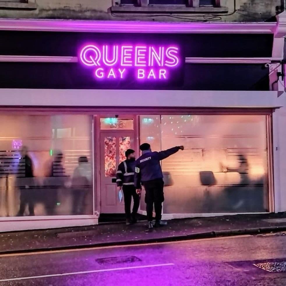 Queens Gay Bar
