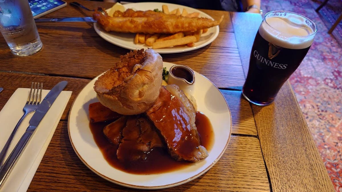 The Huntsman, Bath