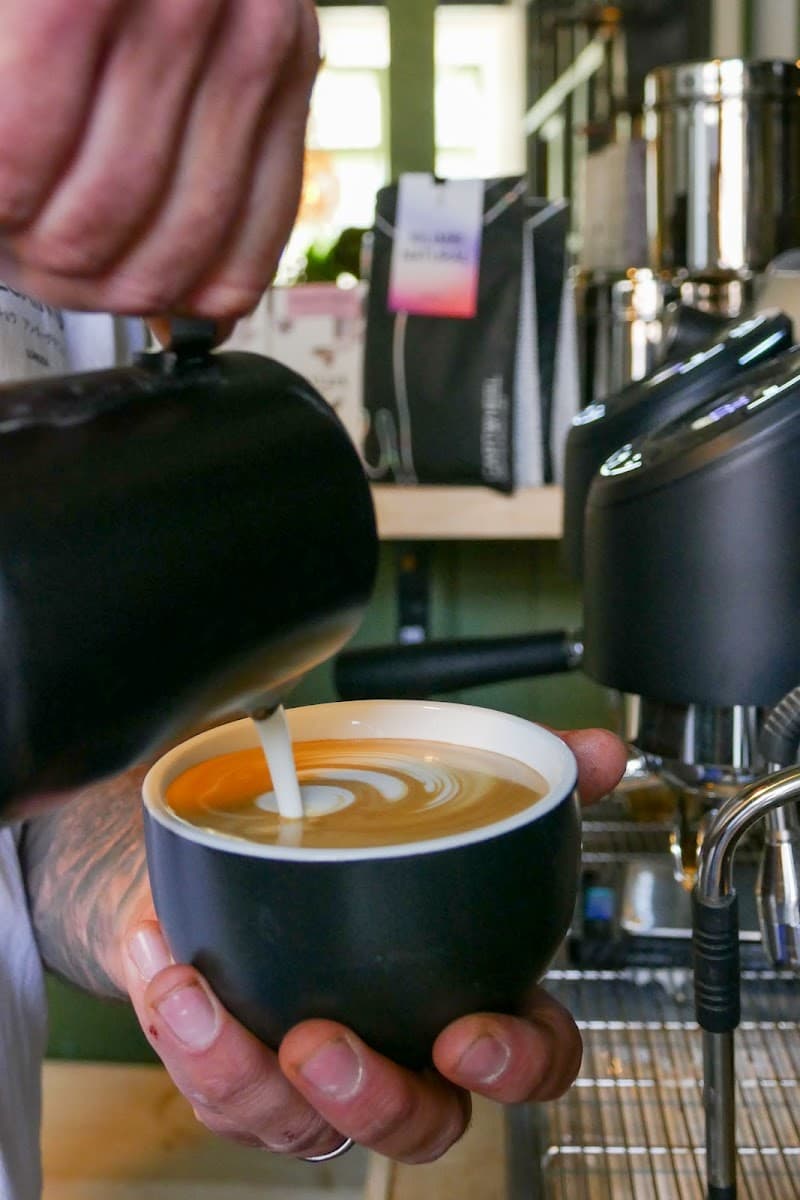 Kawfee Ltd (Specialty Coffee Shop)