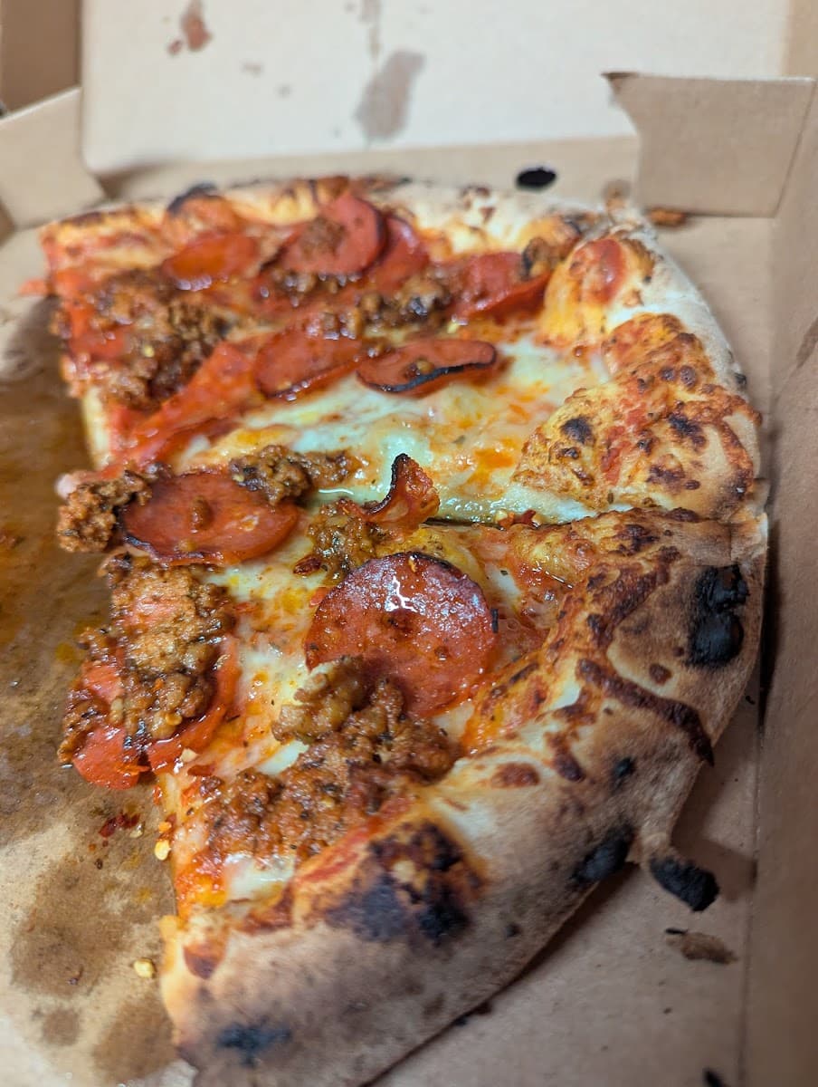 Elsie's Woodfired Pizza