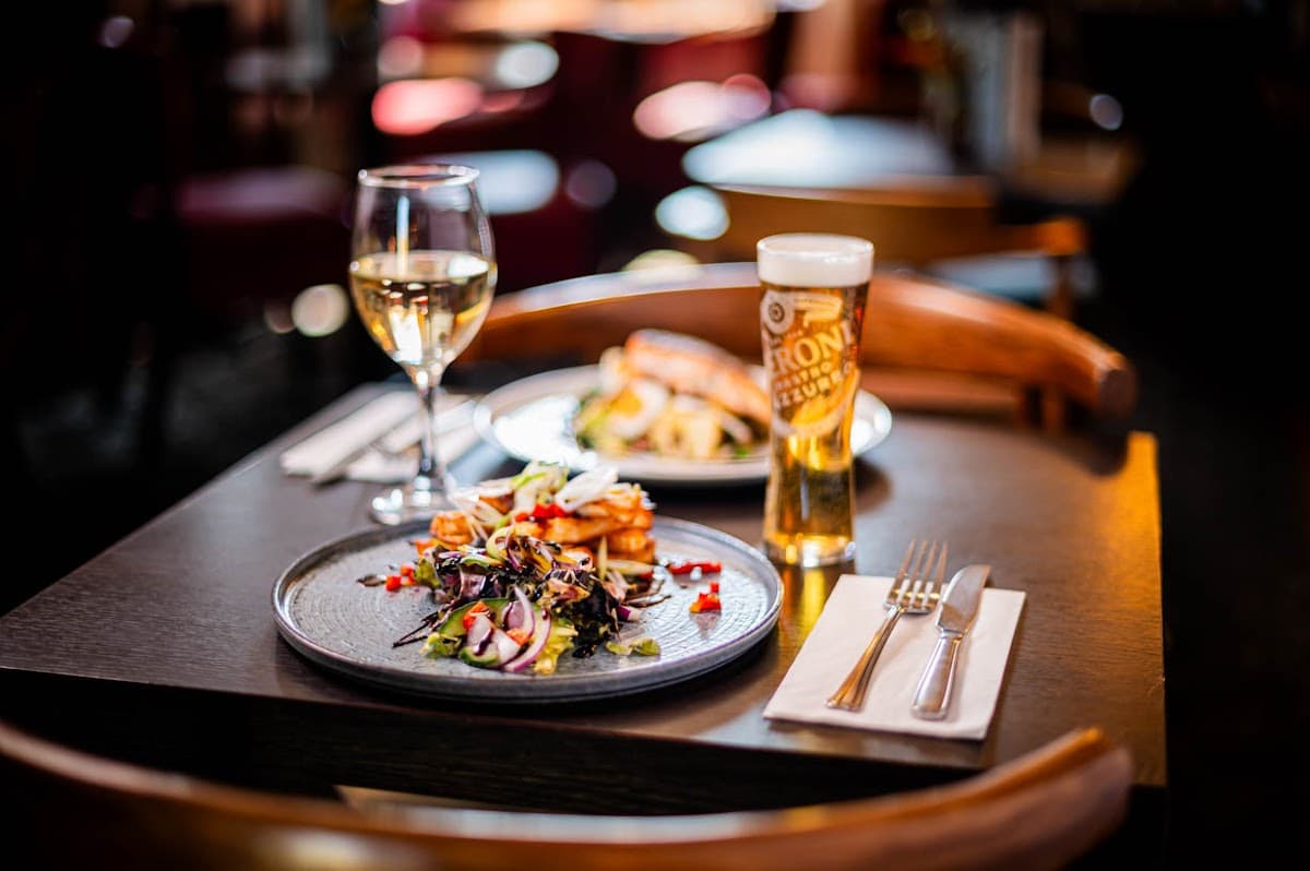 Gilt - West Bridgford