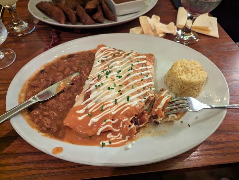 La Parrilla Mexican Tapas Bar & Grill