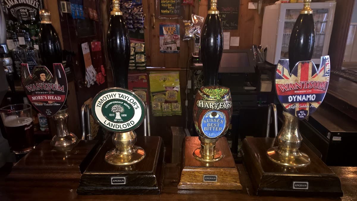 Grove Tavern