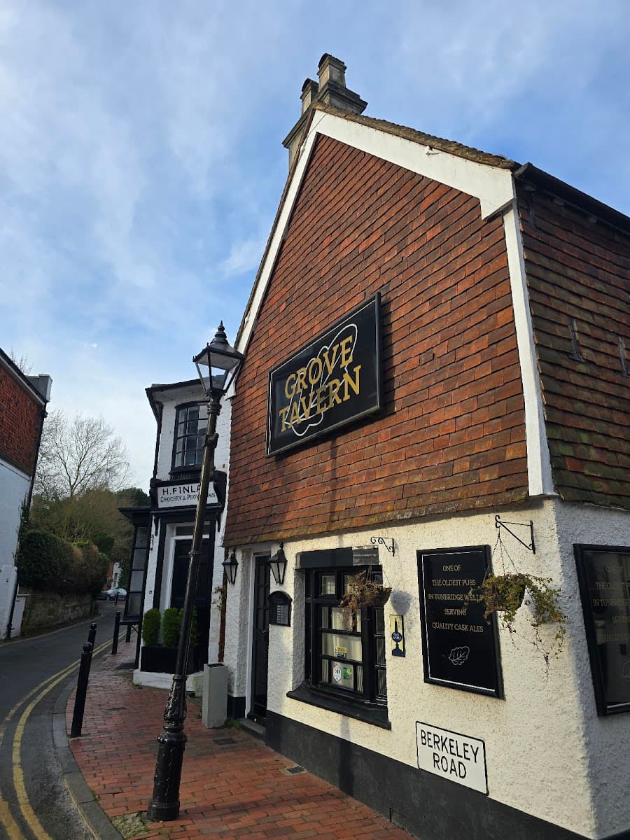 Grove Tavern