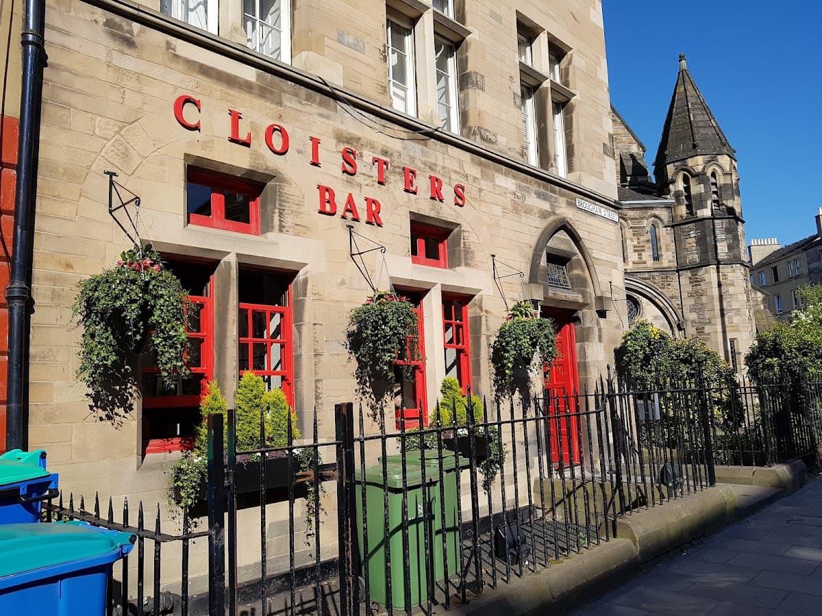 Cloisters Bar