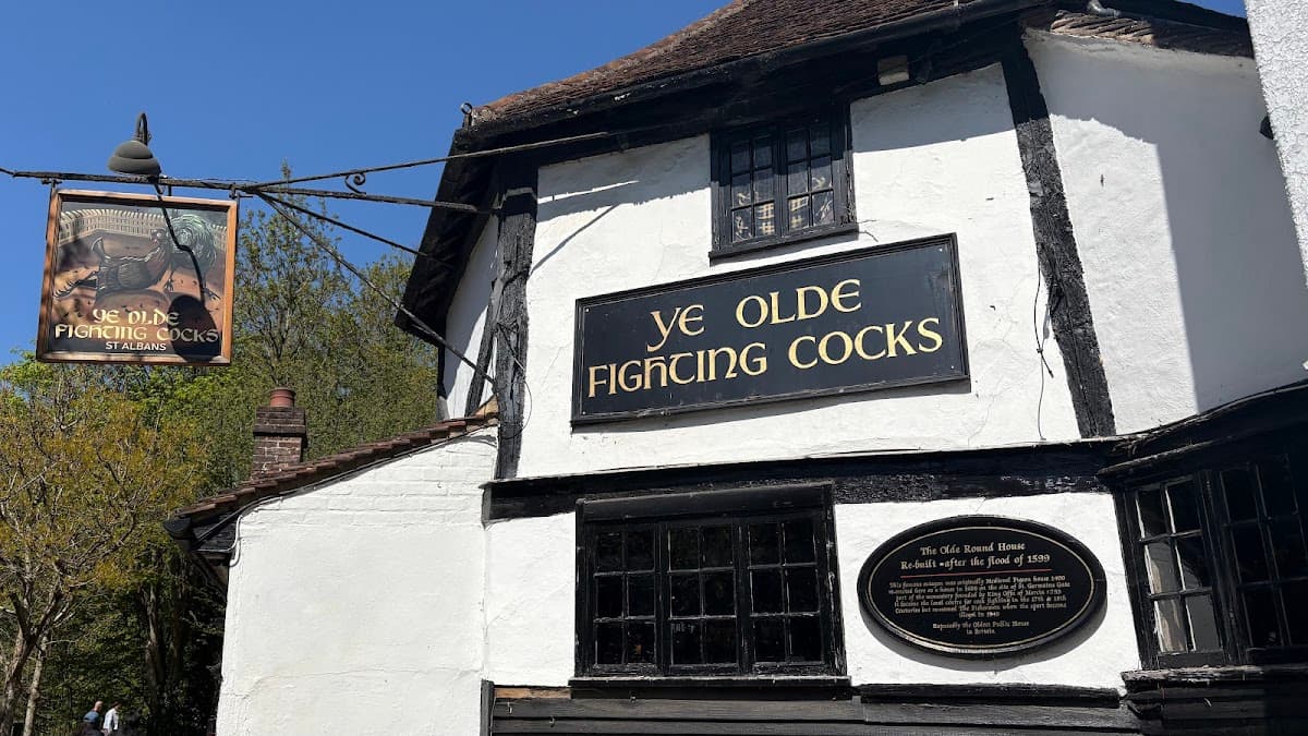 Ye Olde Fighting Cocks