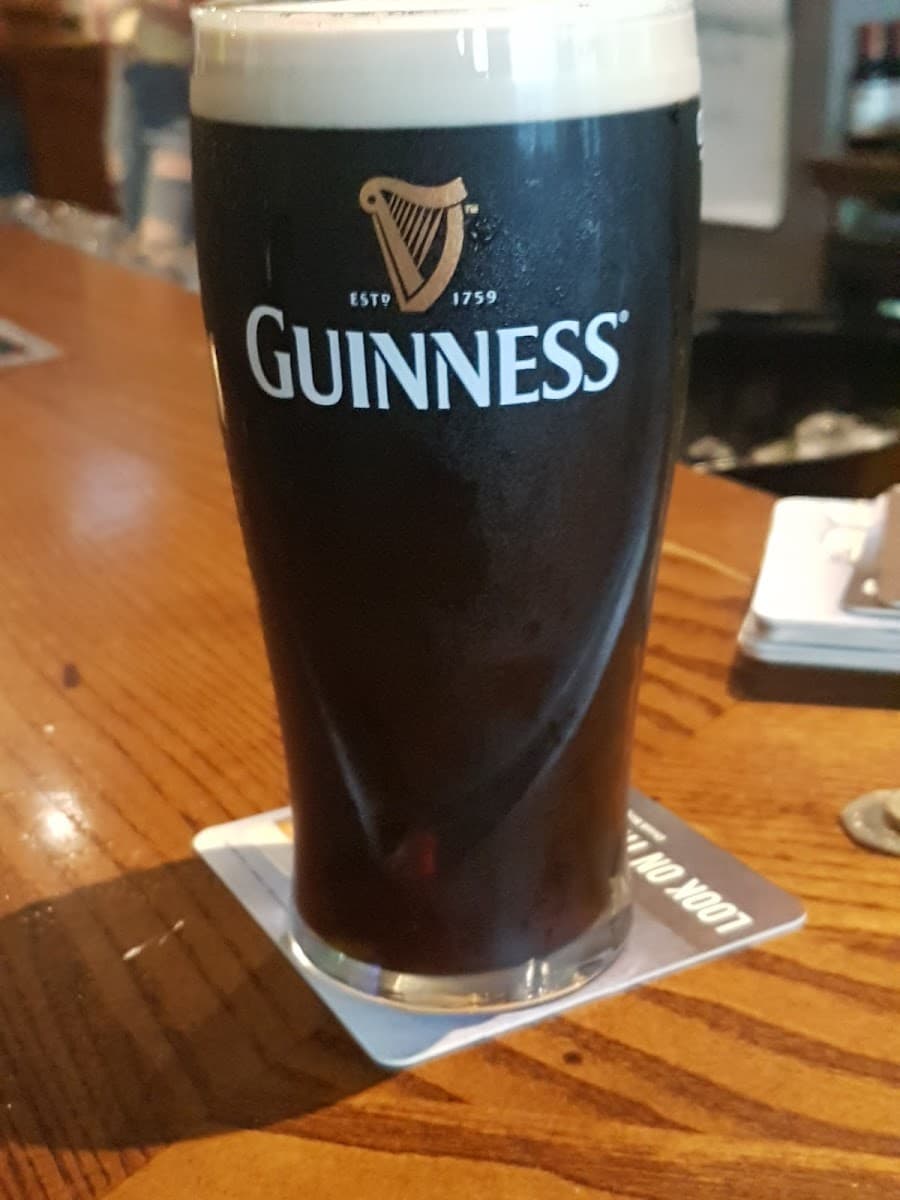 Raffertys Bar