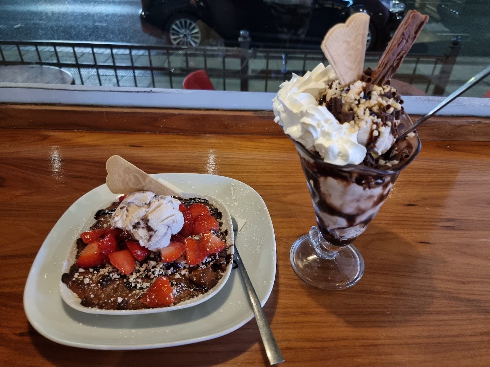 Newland Caffe Gelato