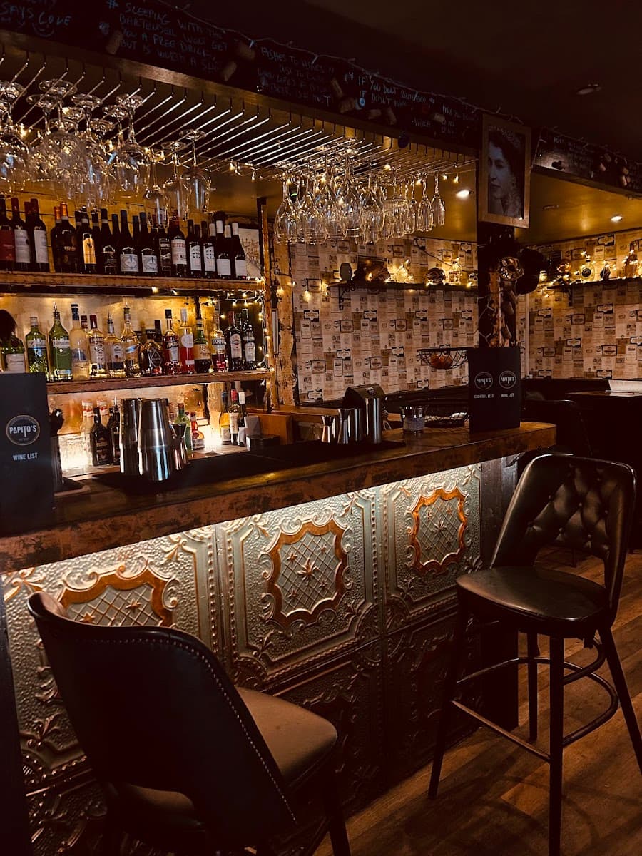 Papitos Bar