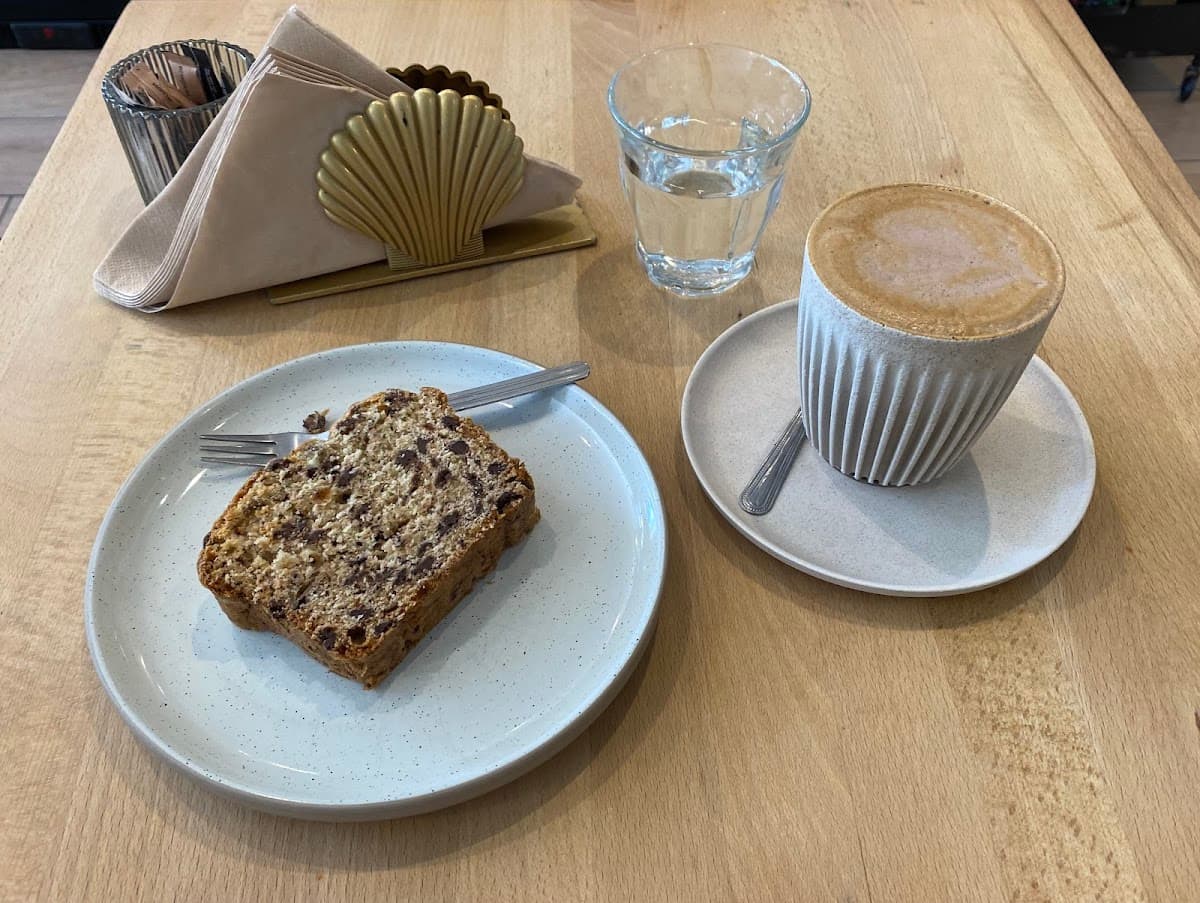 Franx Lifestyle Cafe