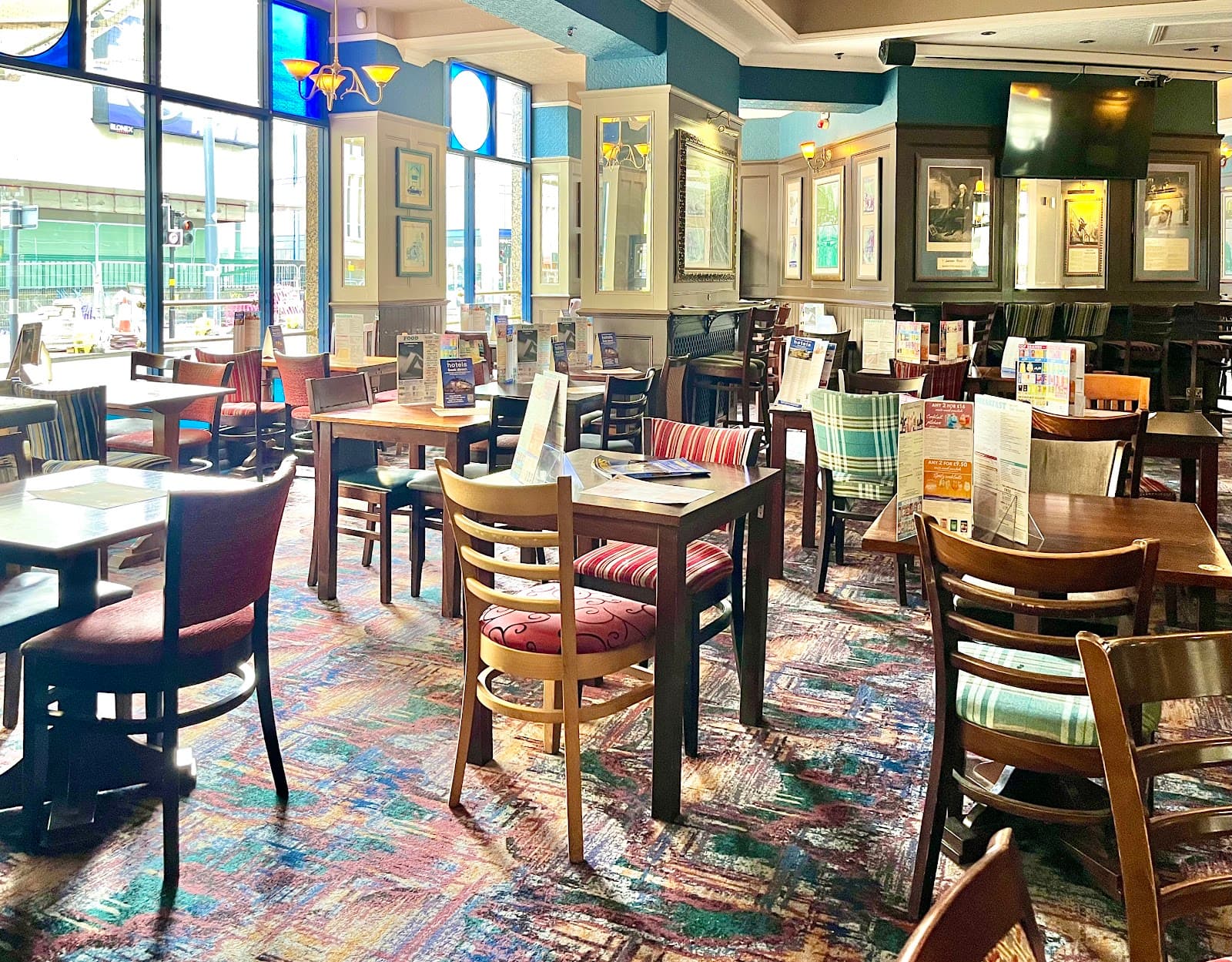 The Square Peg - JD Wetherspoon