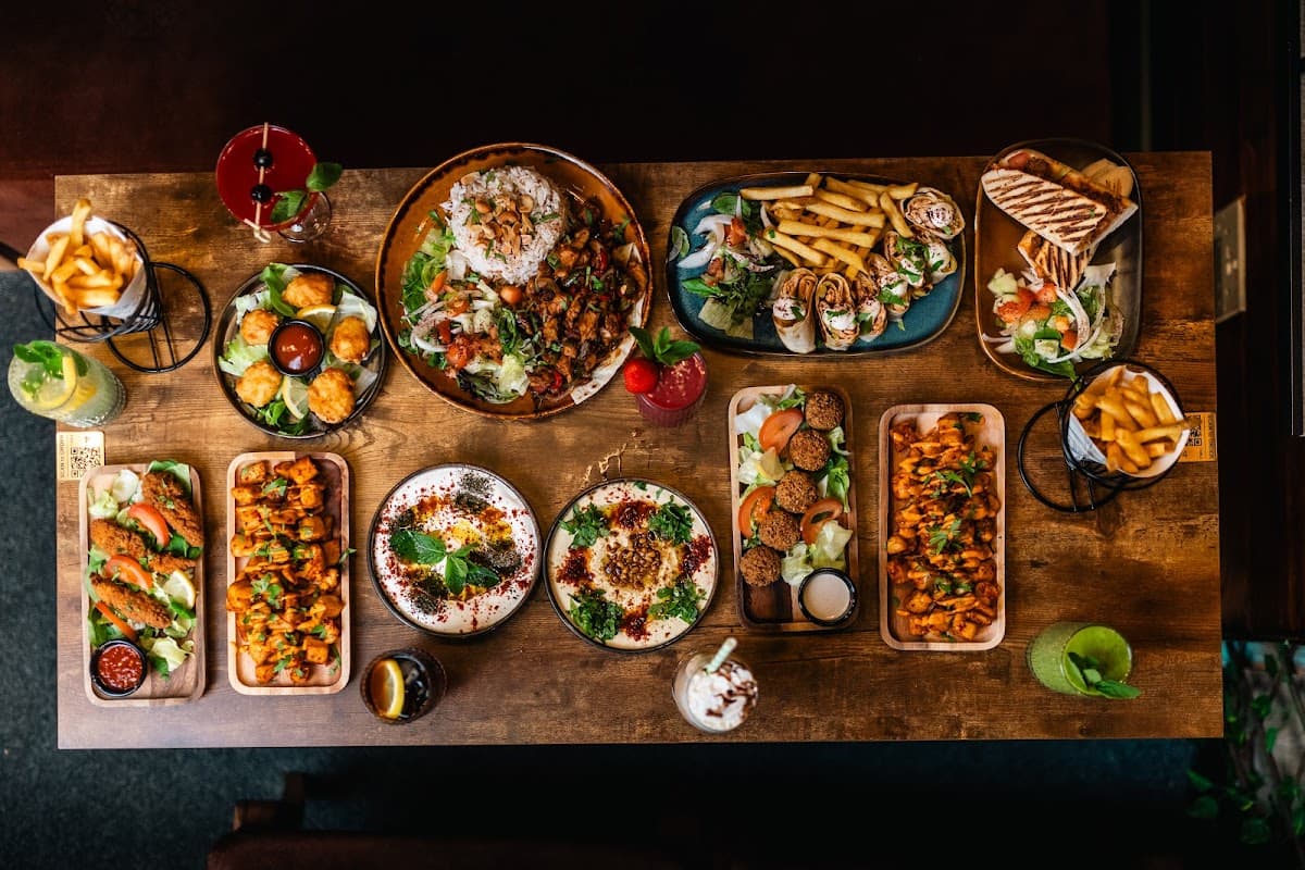 Dahhans Café & Food Exeter