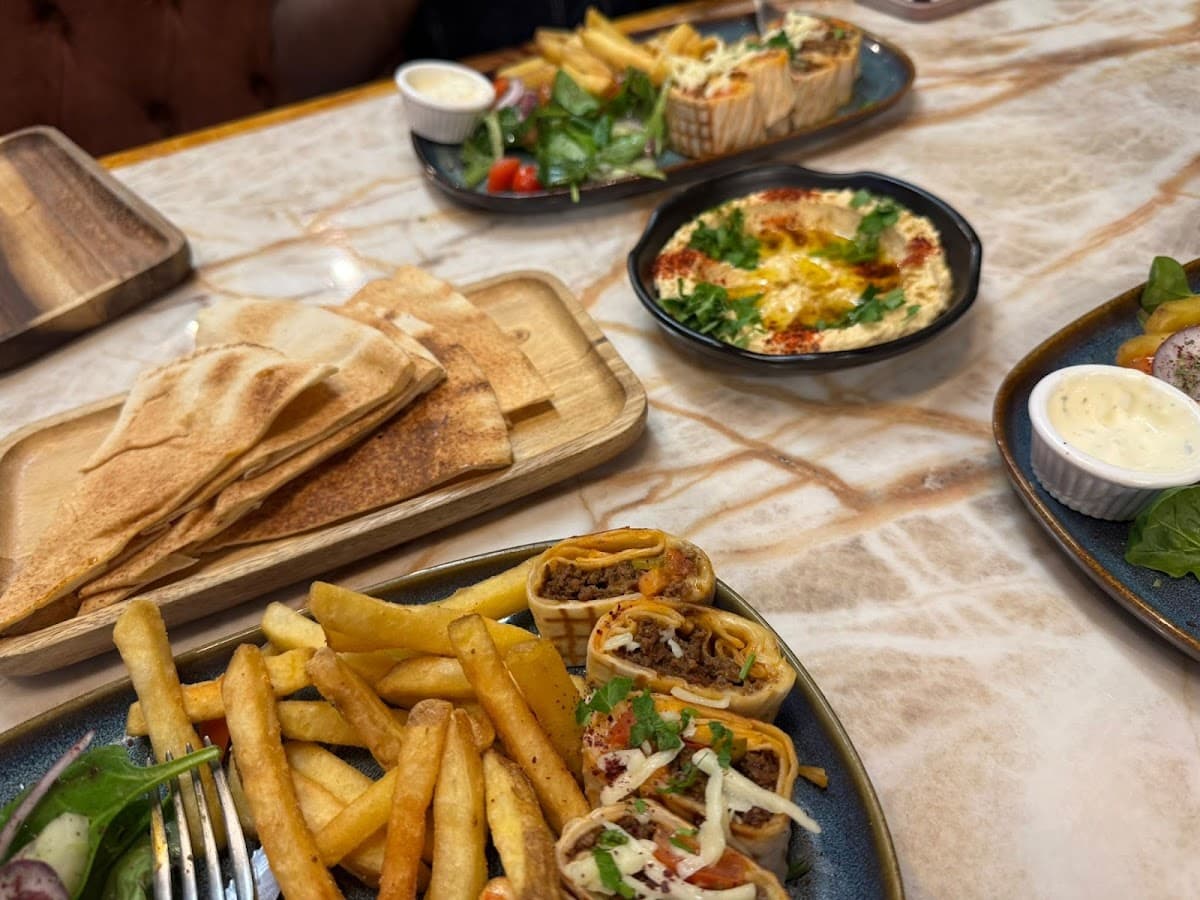 Dahhans Café & Food Exeter