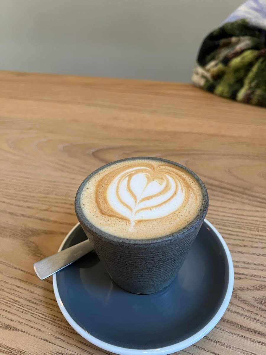 Saucer & Cup