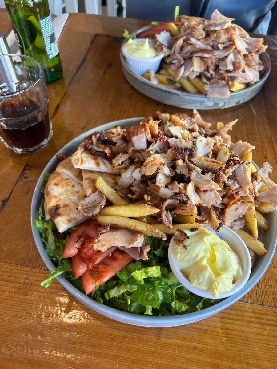 The Yummy Greek