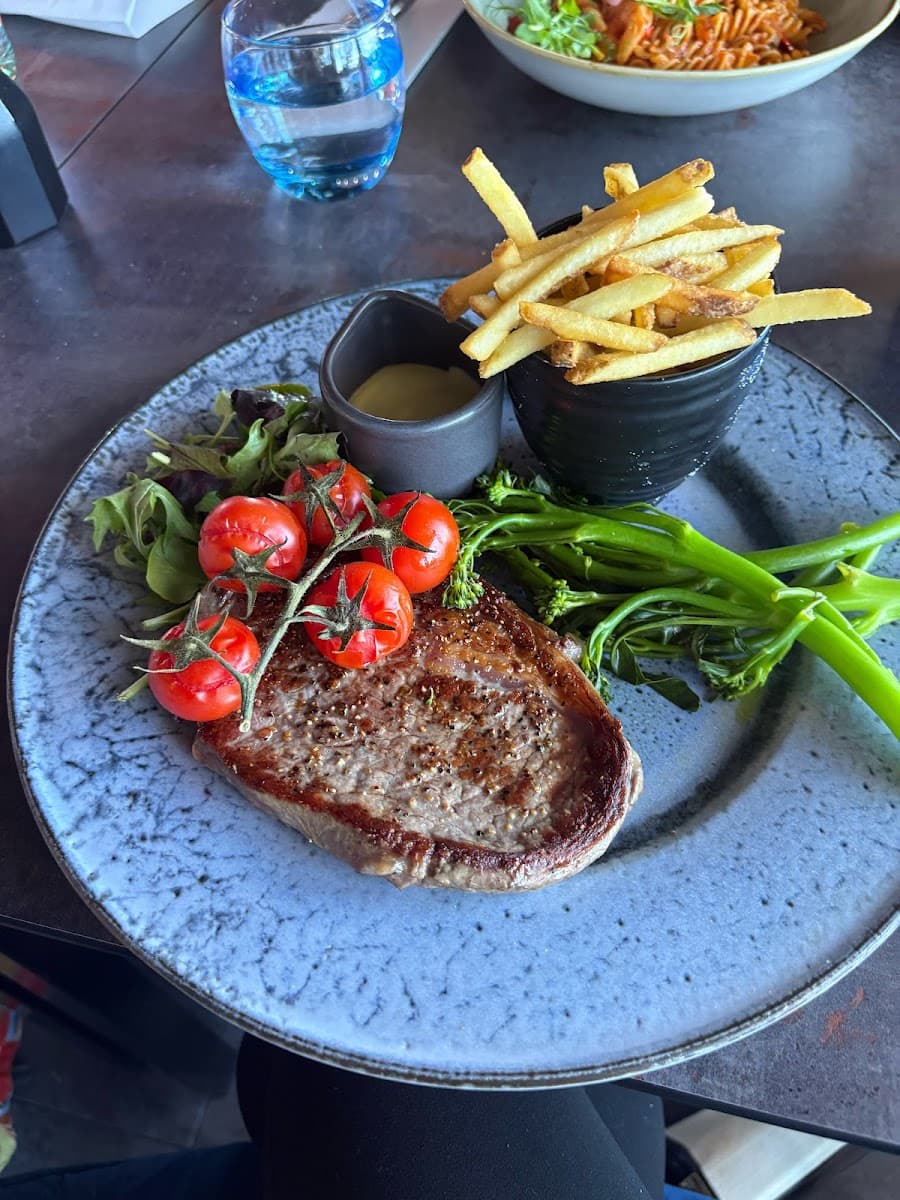 The Italian Sul Lago Milton Keynes