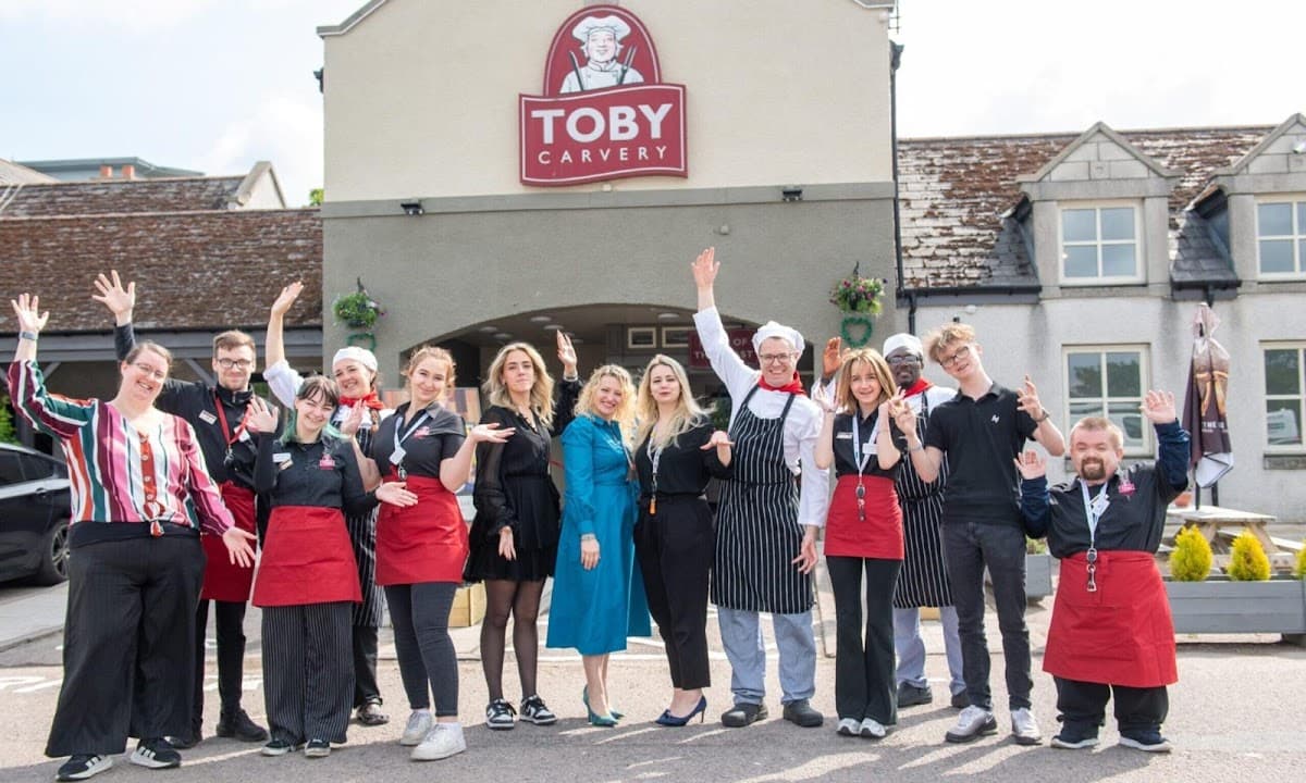 Toby Carvery Cocket Hat